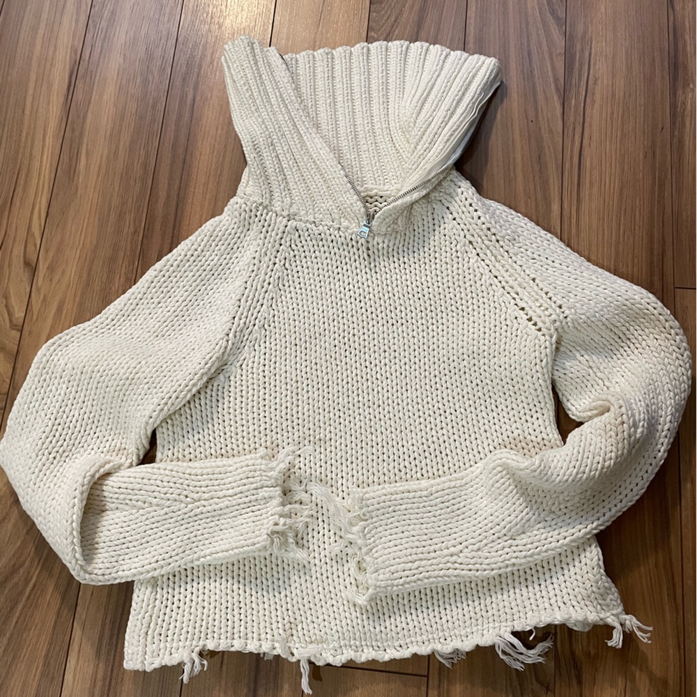 RtA White Zip-up Sweater